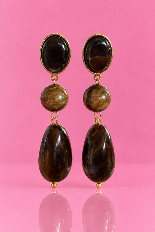 Boucles d'oreilles Margaux longues pendantes perles brunes et doré